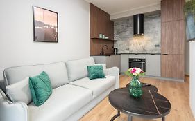 Ukiel Park 26 by RENT4YOU
